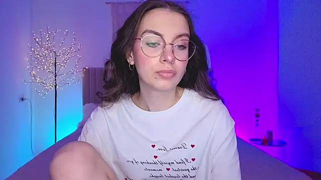 Real cutie1 online show from 03-07-26, 02:03