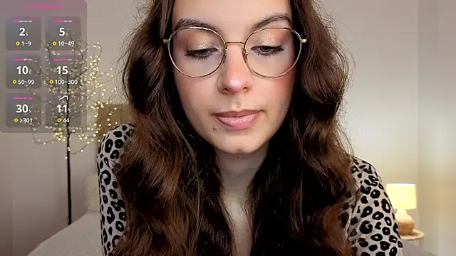 Snapshot of Real_cutie1 chatting on 06-24-26, 12:59 Real cutie1 online show from 06-24-26, 12:59