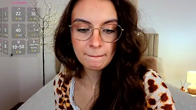 Snapshot of Real_cutie1 chatting on 07-02-26, 12:55 Real cutie1 online show from 07-02-26, 12:55