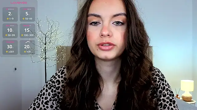 Snapshot of Real_cutie1 chatting on 07-04-26, 12:44 Real cutie1 online show from 07-04-26, 12:44