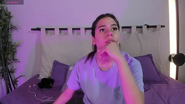 Rachell criss online show from 02-28-26, 04:02