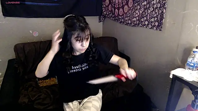 London Ray online show from 03-16-26, 08:24