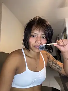 Nia Desire online show from 04-30-26, 07:14