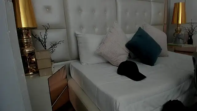 dark sun302 online show from 12-21-25, 11:45