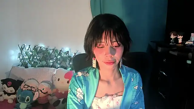 Snapshot of dolliette24 chatting on 09-27-25, 02:27 dolliette24 online show from 09-27-25, 02:27