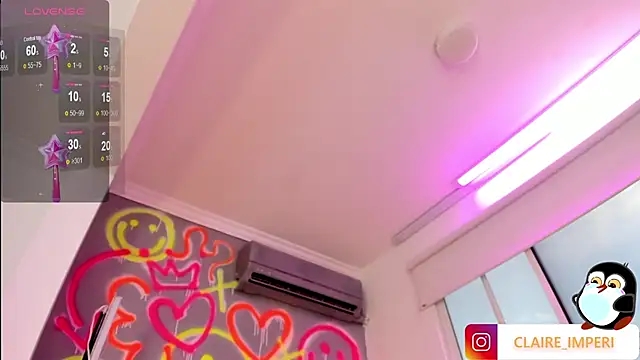 Snapshot of CLAIRE_EMPIRE chatting on 11-07-25, 10:21 CLAIRE EMPIRE online show from 11-07-25, 10:21