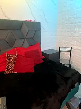 Snapshot of Maia_Park chatting on 09-09-25, 12:26 Maia Park online show from 09-09-25, 12:26