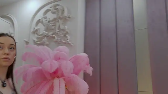 Snapshot of ZoeyNeal chatting on 02-18-26, 02:46 ZoeyNeal online show from 02-18-26, 02:46