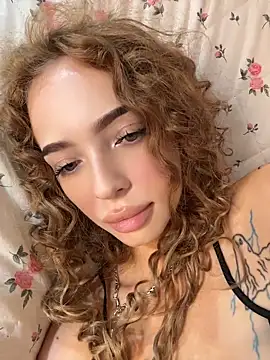 Snapshot of Hannah_xBaby chatting on 07-29-26, 11:30 Hannah xBaby online show from 07-29-26, 11:30
