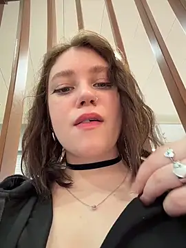 Snapshot of lucy-joy chatting on 02-24-26, 09:29 lucy-joy online show from 02-24-26, 09:29