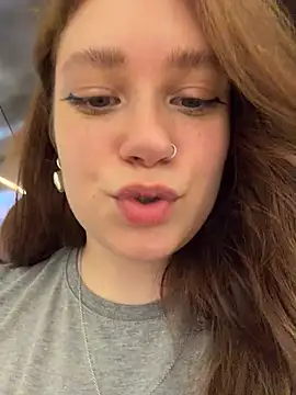 Snapshot of lucy-joy chatting on 07-20-26, 10:07 lucy-joy online show from 07-20-26, 10:07