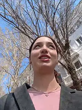 DollyTall online show from 04-14-26, 06:30