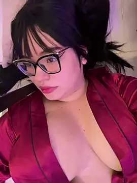 Emily Taylor2 online show from 02-10-26, 01:53