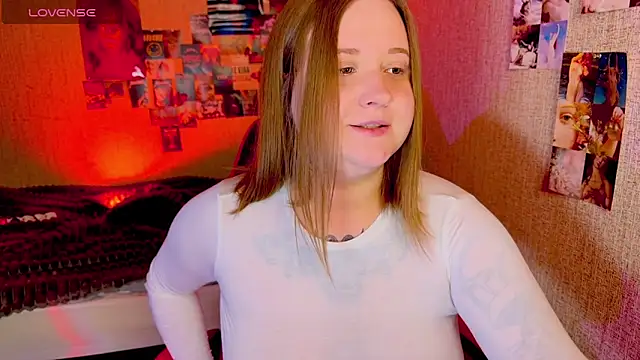 NaomiRey1 online show from 04-17-26, 06:00