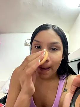 Snapshot of Danny_gonza chatting on 10-04-25, 12:08 Danny gonza online show from 10-04-25, 12:08