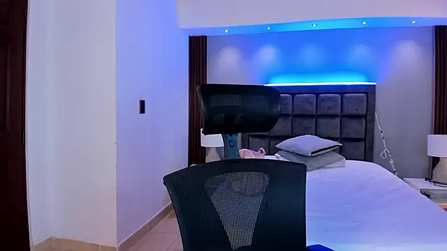 AidaJones online show from 10-09-25, 12:03