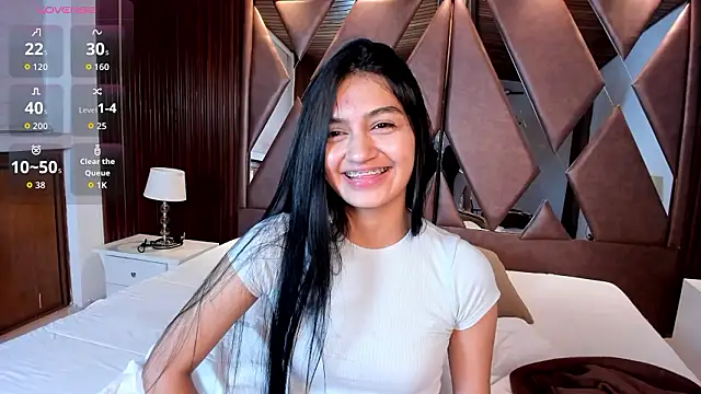 AidaJones online show from 03-18-26, 11:24