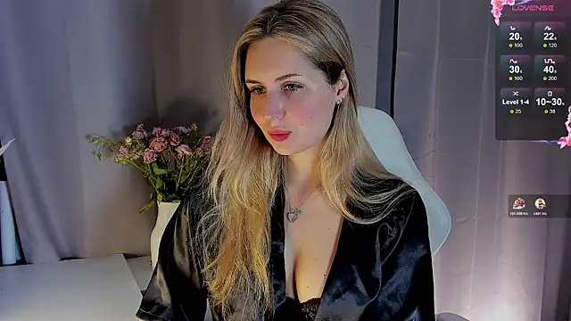 coldcherryeclipse  online show from 04-09-26, 06:13