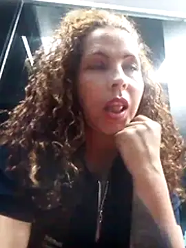 Snapshot of Yanis_Ariel12 chatting on 12-03-25, 12:25 Yanis Ariel12 online show from 12-03-25, 12:25