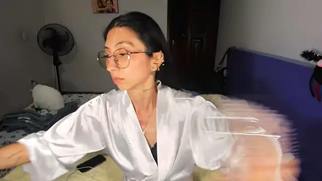 Anais lux online show from 04-10-26, 12:05