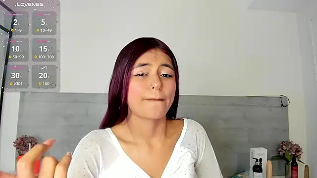 Snapshot of sunnyWhitee chatting on 06-19-26, 07:39 sunnyWhitee online show from 06-19-26, 07:39