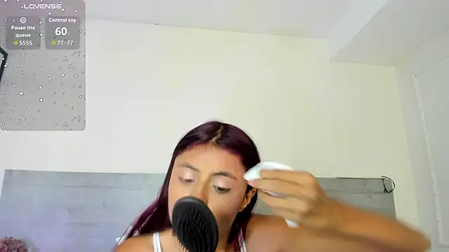 Snapshot of sunnyWhitee chatting on 06-22-26, 07:22 sunnyWhitee online show from 06-22-26, 07:22