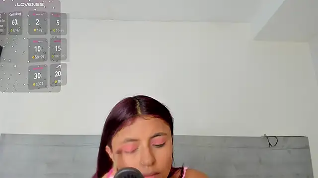Snapshot of sunnyWhitee chatting on 07-01-26, 07:13 sunnyWhitee online show from 07-01-26, 07:13