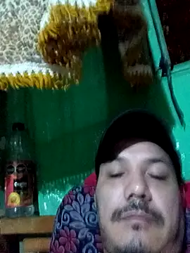 Snapshot of Ridick2025 chatting on 10-18-25, 01:08 Ridick2025 online show from 10-18-25, 01:08