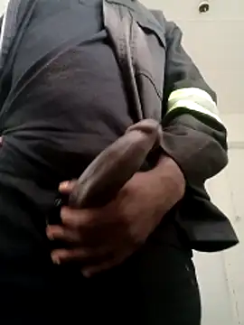 Snapshot of dickcurved38 chatting on 11-17-25, 06:41 dickcurved38 online show from 11-17-25, 06:41