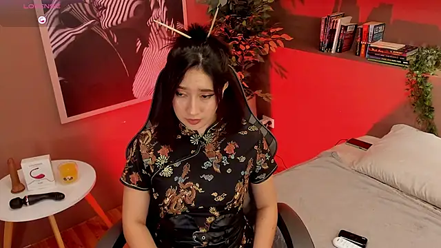 Skyyle  online show from 03-08-26, 05:17