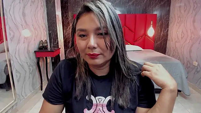 LatinaHoleQueen online show from 03-10-26, 02:33