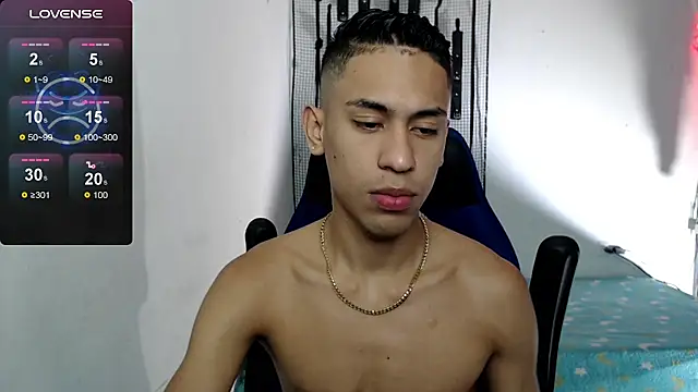 dylan apol0 online show from 10-04-25, 02:42