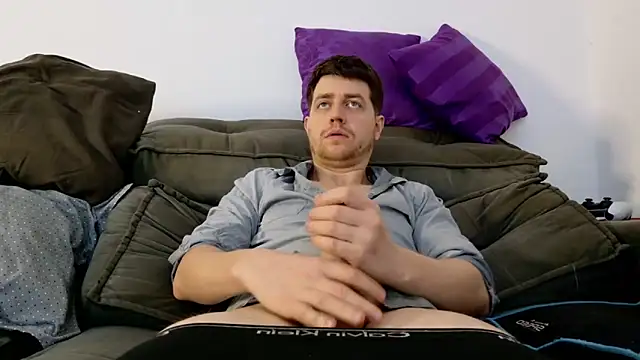 aaron nvk online show from 10-06-25, 08:39