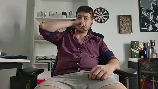 aaron nvk online show from 02-18-26, 02:18