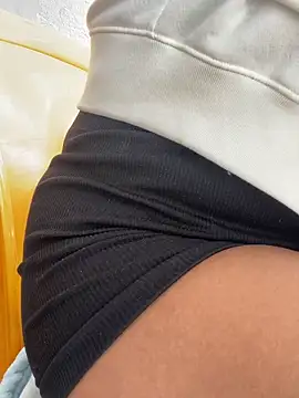 Snapshot of Sarahcutexoxox chatting on 09-15-25, 02:50 Sarahcutexoxox online show from 09-15-25, 02:50