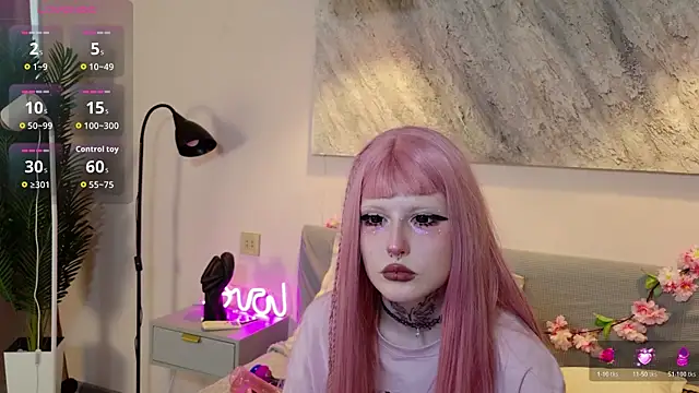 Snapshot of MilkMeSoftly chatting on 07-18-26, 08:18 MilkMeSoftly online show from 07-18-26, 08:18