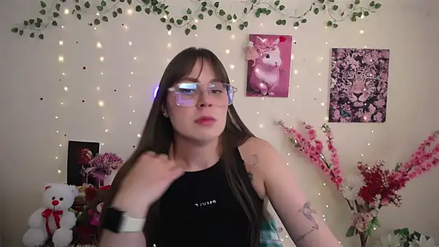 Amanda Bright  online show from 05-21-26, 10:11