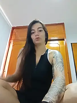 Demy Rhoades online show from 04-07-26, 01:11