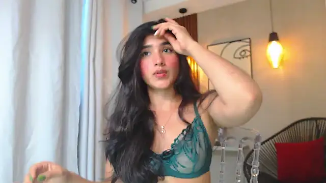 Lia Mar  online show from 05-19-26, 10:27