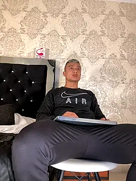 ThiagoBlaze online show from 10-03-25, 02:52