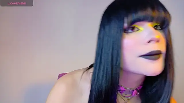 Snapshot of NATASHAA_WINZ chatting on 10-11-25, 05:50 NATASHAA WINZ online show from 10-11-25, 05:50