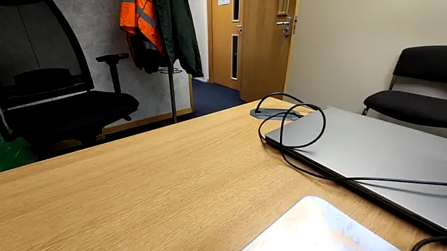 Oorse1966 online show from 01-07-26, 07:33