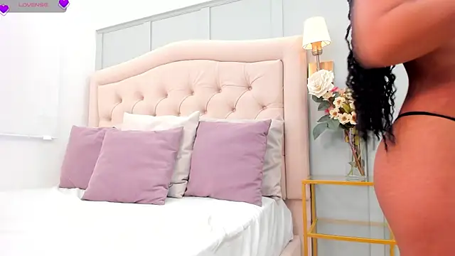 Snapshot of katia_harrison_ chatting on 10-03-25, 05:10 katia harrison online show from 10-03-25, 05:10