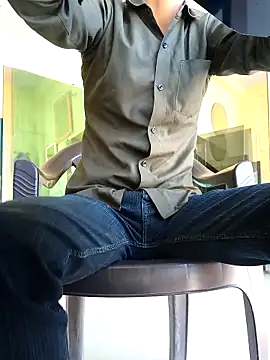 OmeningFurorji online show from 03-25-26, 06:08