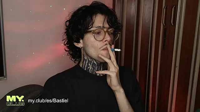 Mihail leroy online show from 04-25-26, 02:58