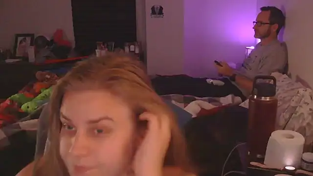 Snapshot of Sexyblonde12344 chatting on 09-11-25, 02:11 Sexyblonde12344 online show from 09-11-25, 02:11