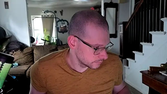 Snapshot of MasterDaddyCool chatting on 06-19-26, 05:39 MasterDaddyCool online show from 06-19-26, 05:39