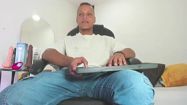 Ricky Owens1 online show from 09-24-25, 01:58