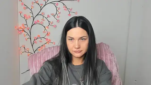 Lune Moon online show from 02-21-26, 06:36