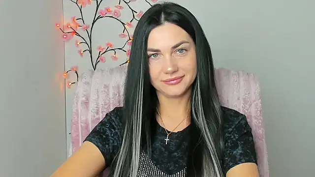 Lune Moon online show from 04-18-26, 05:22